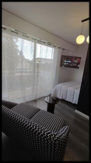 Le P'Tit Beauce Au Coeur De Chartres Apartment Luaran gambar